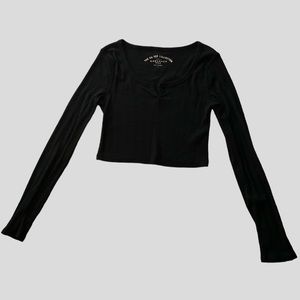 Black knitted crop top